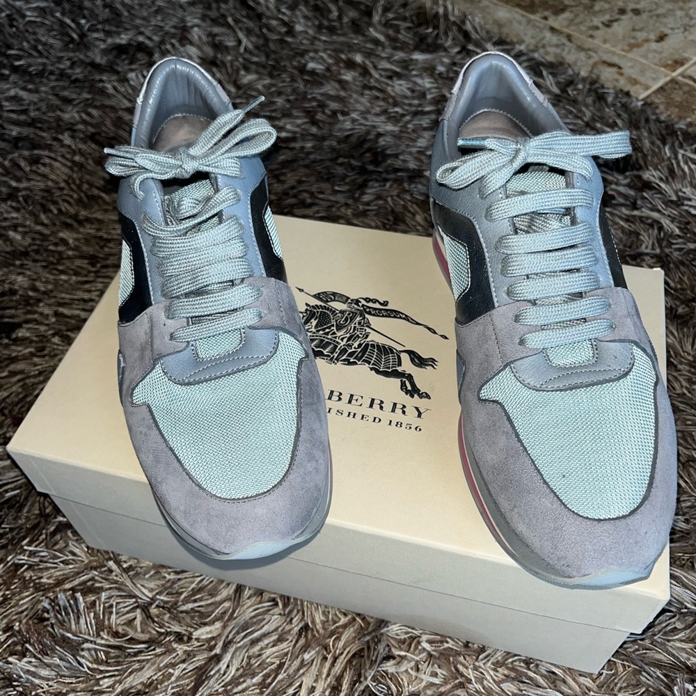 Burberry Women's Blue and Gray Sneakers